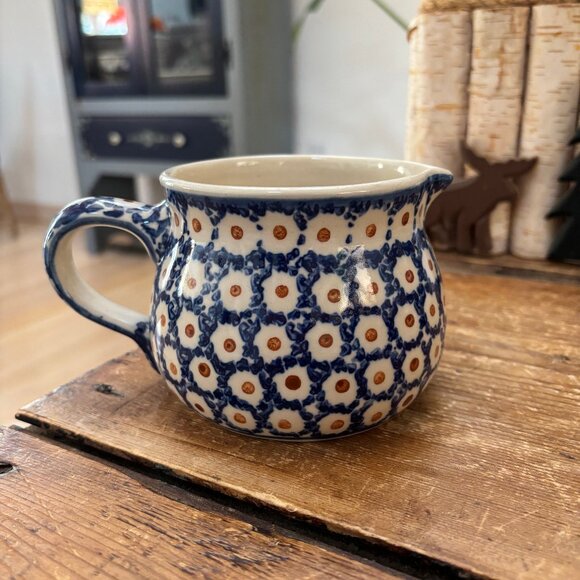 Pitcher Creamer Mug - Picture 1 of 5